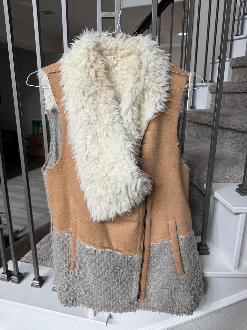 Faux Shearling Trim Colorblock Vest - Camel, Cream, Gray
